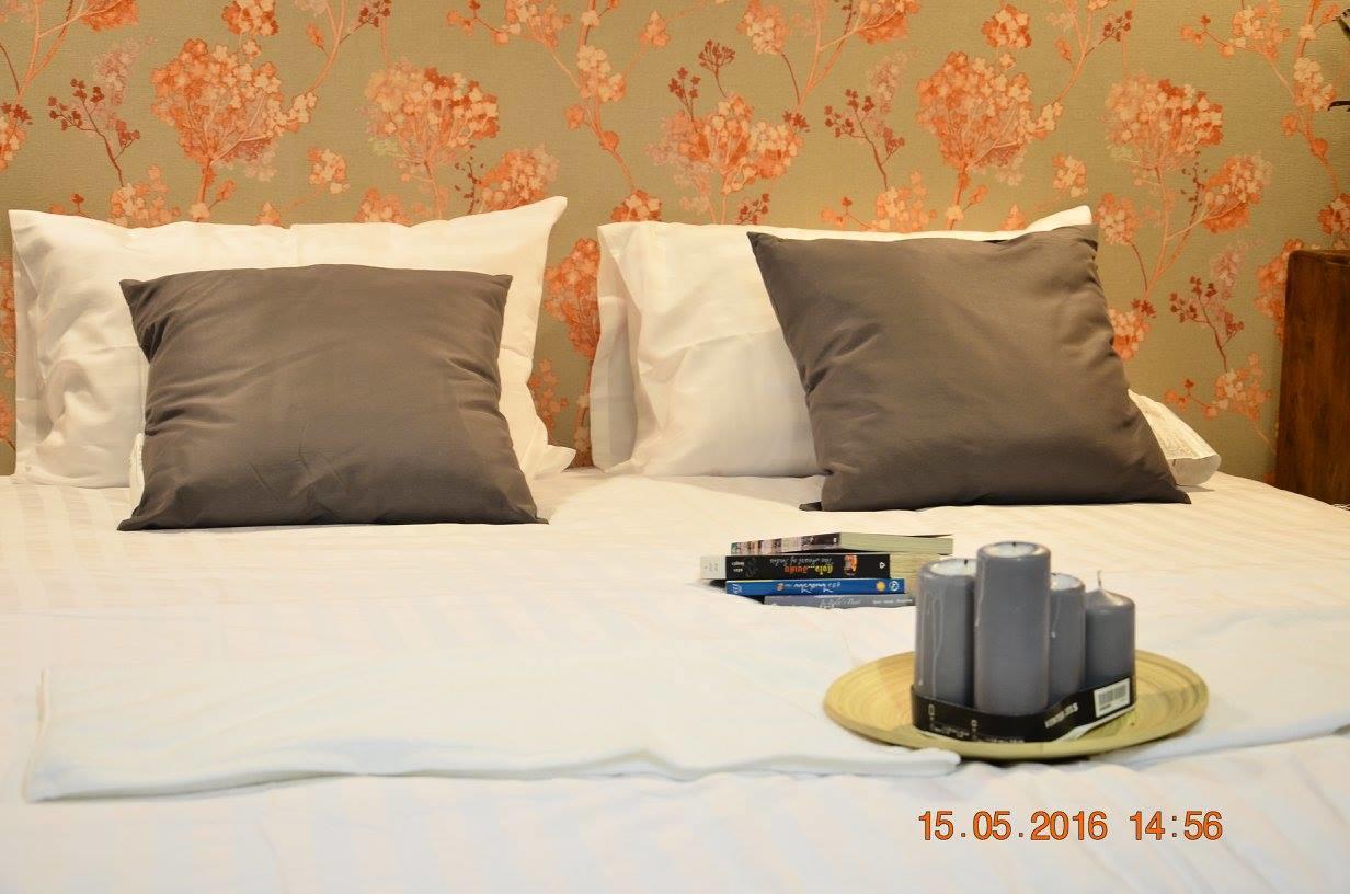 Goodfellas Thong Lo Hostel #Check In Time Needed# Bangkok Esterno foto