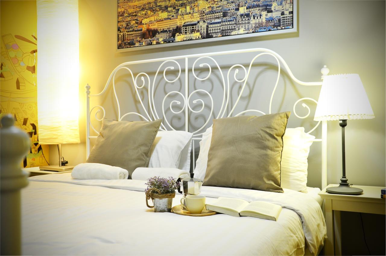 Goodfellas Thong Lo Hostel #Check In Time Needed# Bangkok Esterno foto