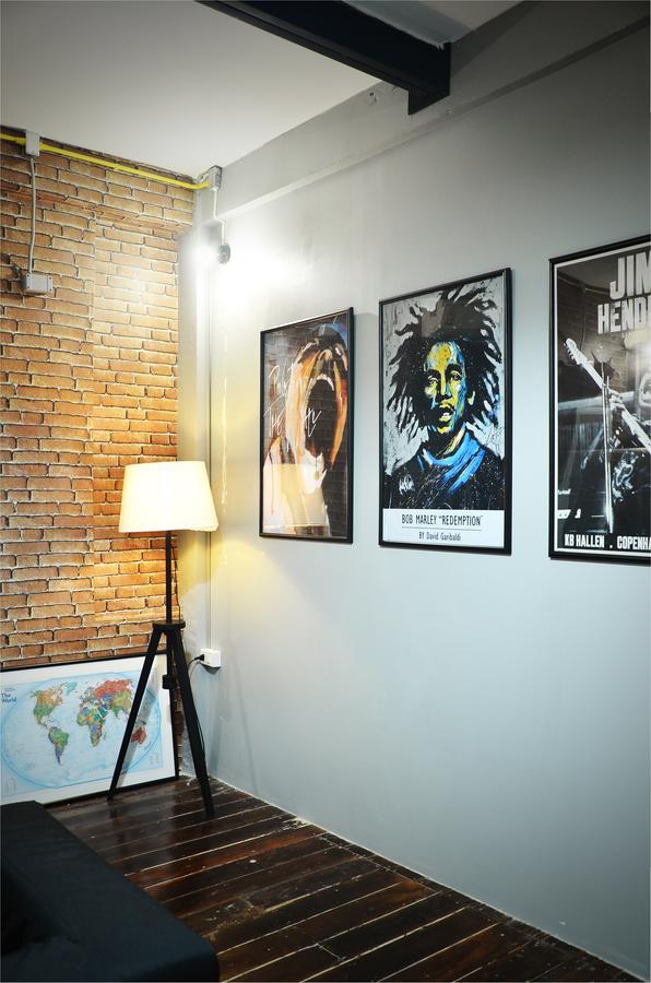 Goodfellas Thong Lo Hostel #Check In Time Needed# Bangkok Esterno foto